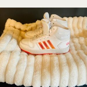 Adidas Kids White and pink  High-Top Sneakers